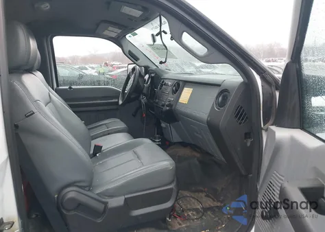 2015 Ford F-350 Xl из США, поврежденный, VIN 1FTBF3A62FEC59239